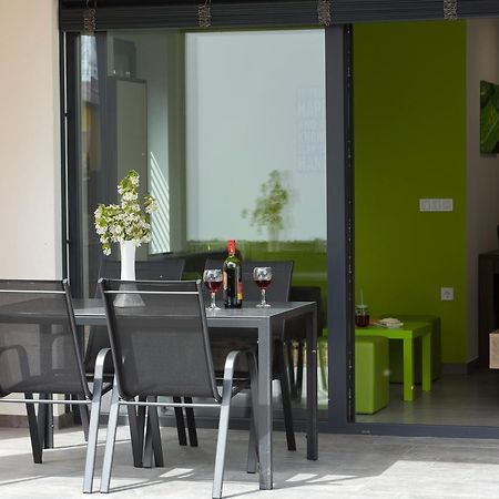 Apartma Mariposa Banovci Kültér fotó