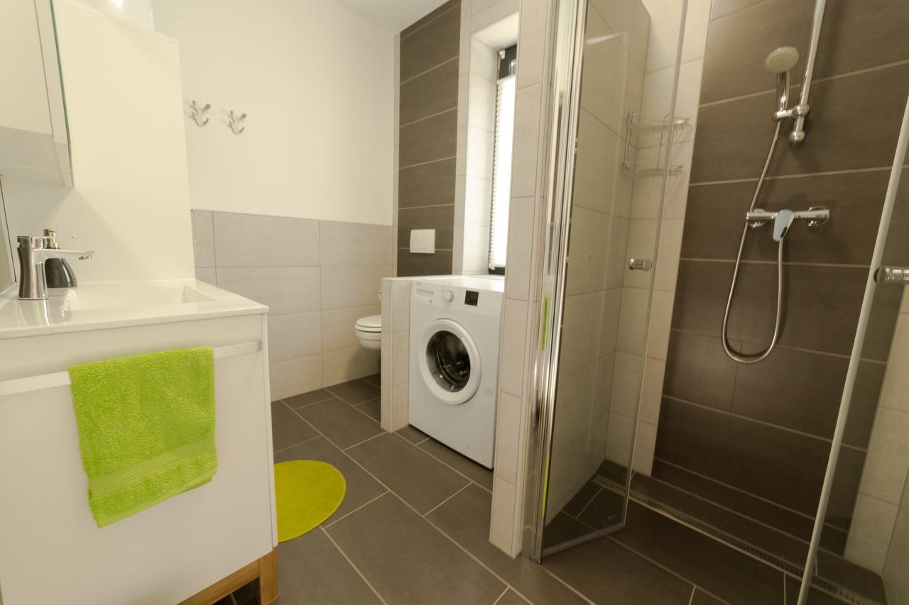 Apartma Mariposa Banovci Kültér fotó